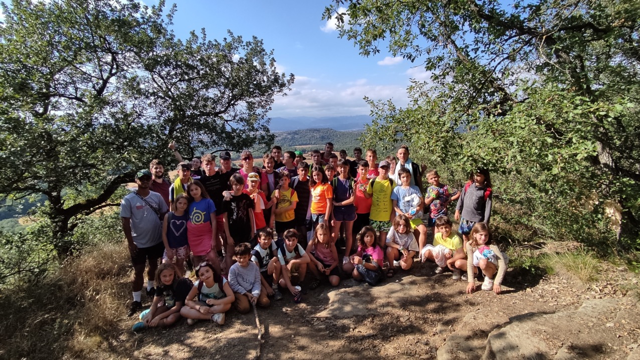 English Camp with multiactivity in Can Ton Xic, Tavèrnoles (Barcelona)